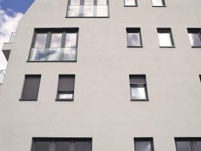 VariNova sustav za&scaron;titne ograde – Izbočeno
